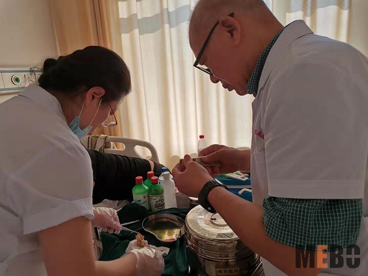 风险久久久久久亚洲精品影院