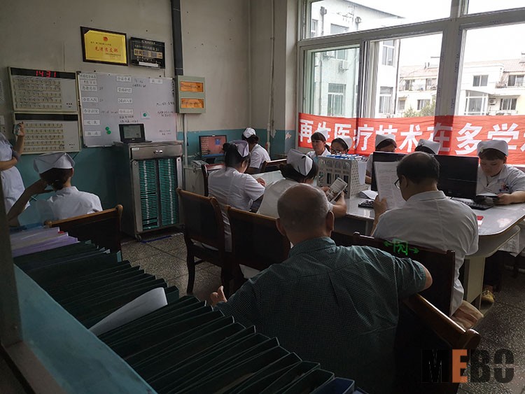 风险久久久久久亚洲精品影院