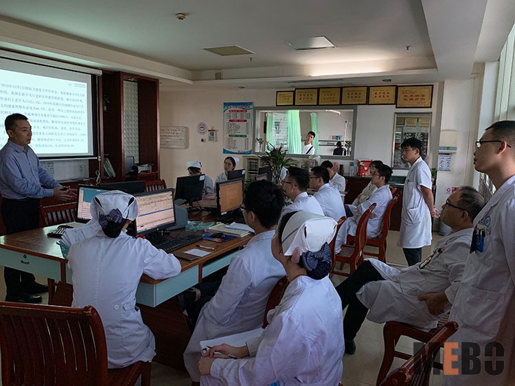 风险久久久久久亚洲精品影院