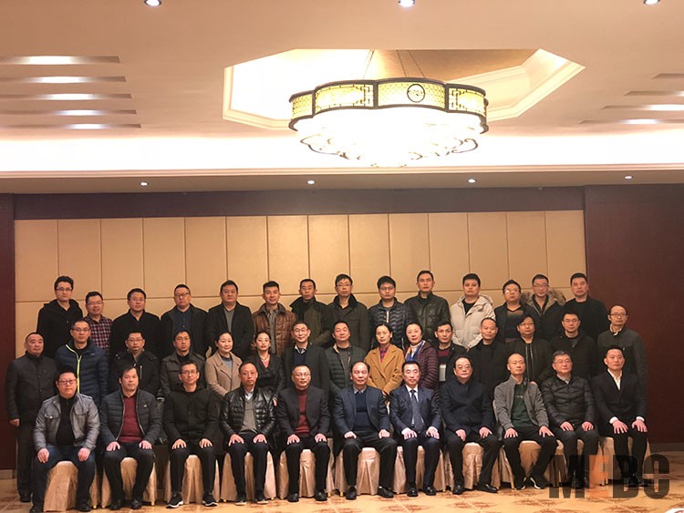 风险久久久久久亚洲精品影院