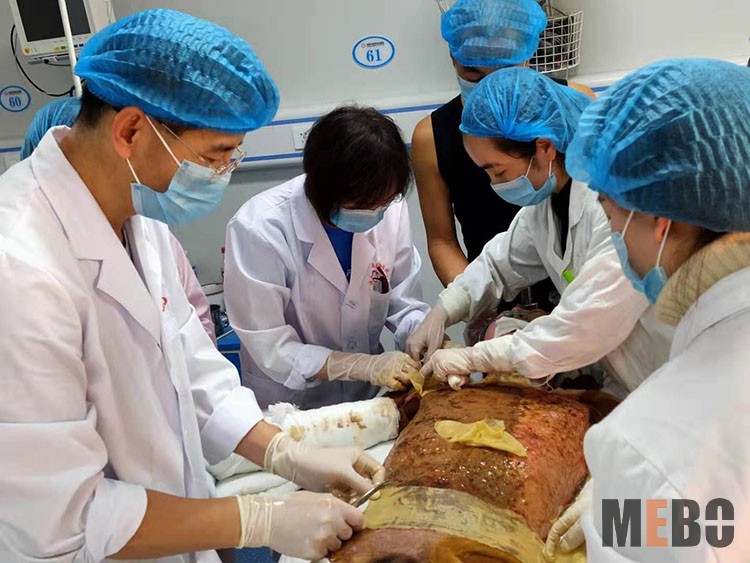 风险久久久久久亚洲精品影院