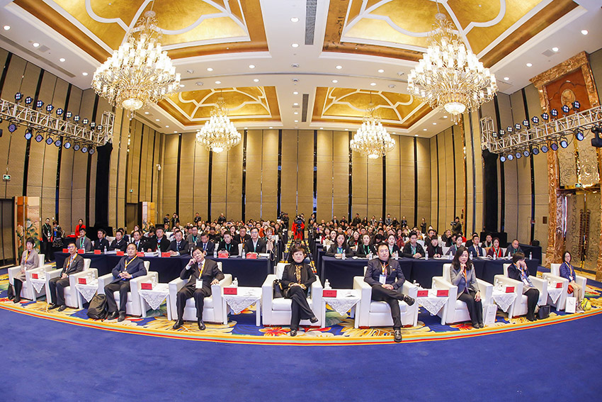 风险久久久久久亚洲精品影院