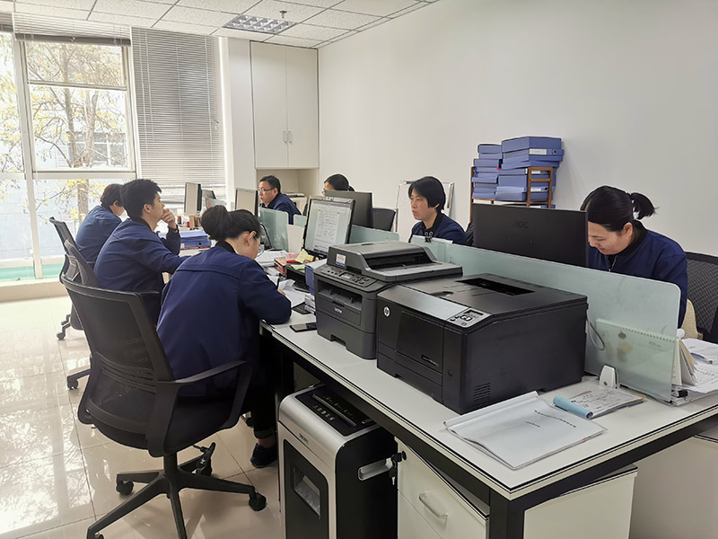 风险久久久久久亚洲精品影院