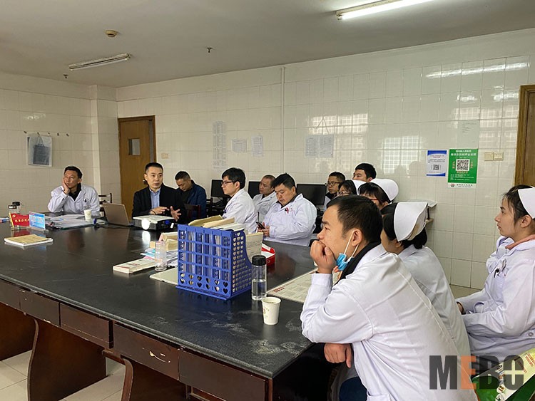 风险久久久久久亚洲精品影院