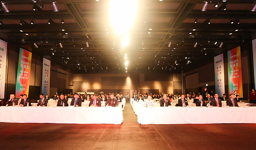 风险久久久久久亚洲精品影院