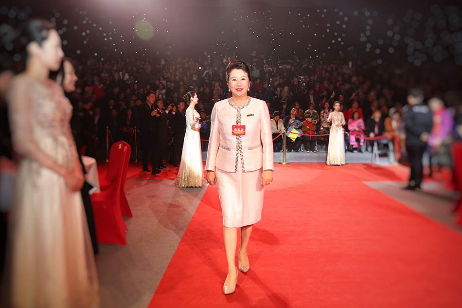 风险久久久久久亚洲精品影院