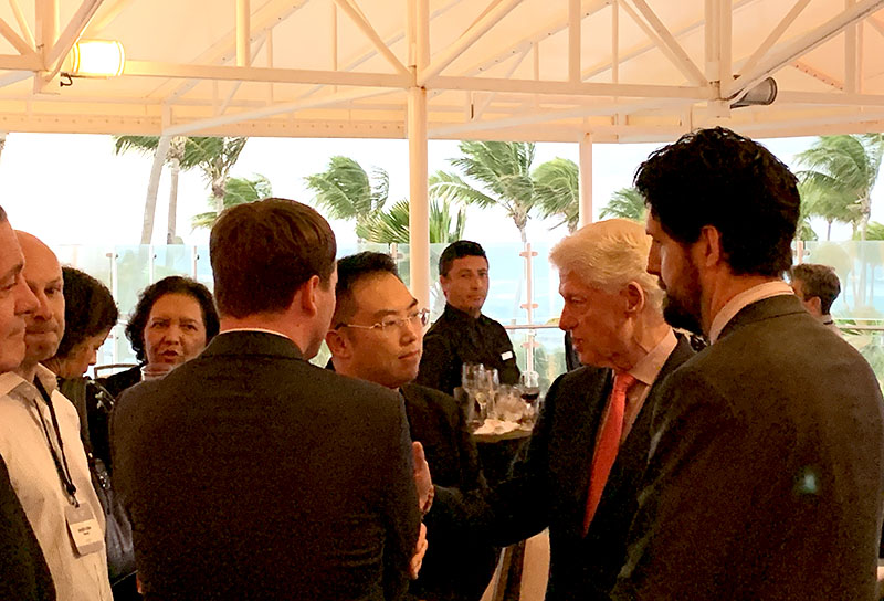 风险久久久久久亚洲精品影院