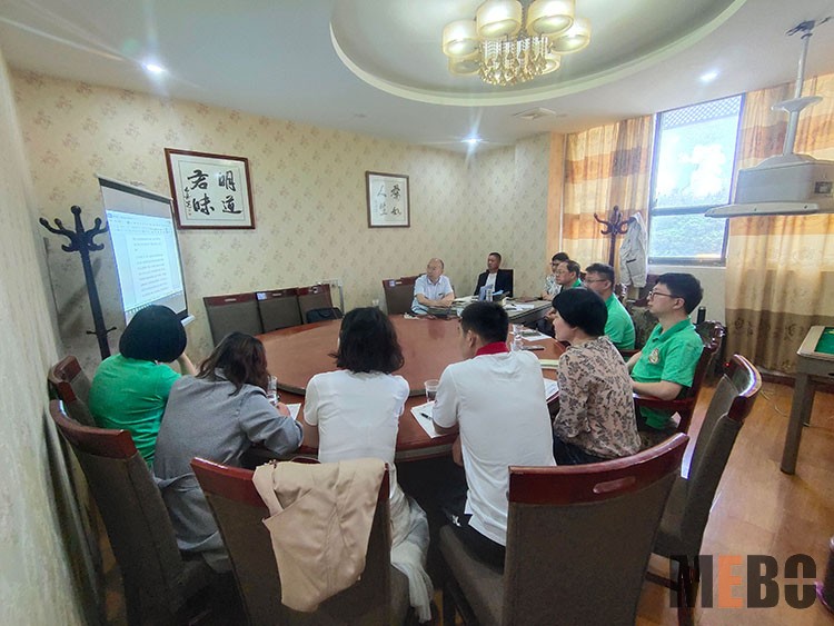 风险久久久久久亚洲精品影院