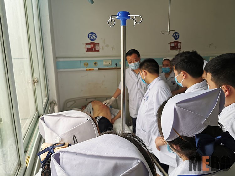 风险久久久久久亚洲精品影院