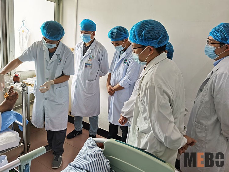 风险久久久久久亚洲精品影院