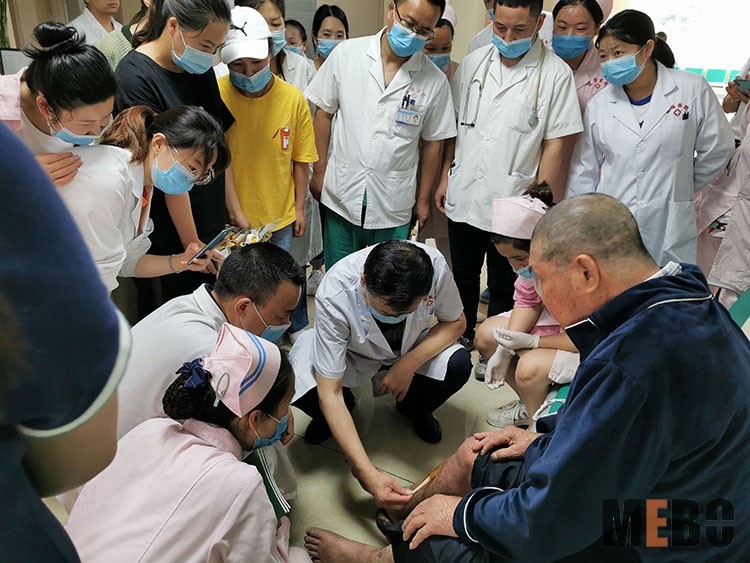 风险久久久久久亚洲精品影院