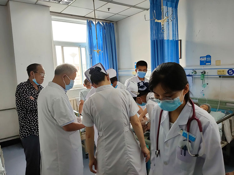 风险久久久久久亚洲精品影院