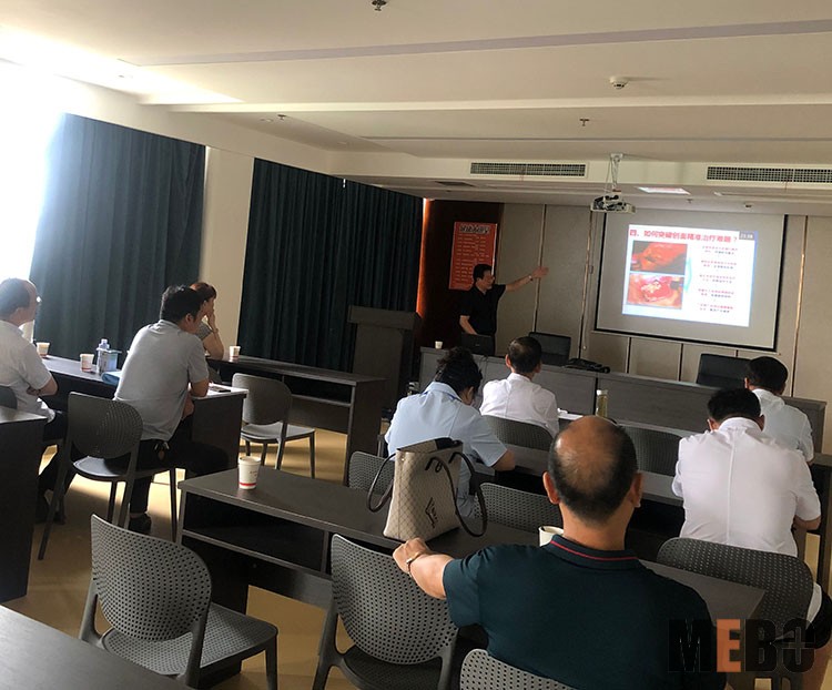 风险久久久久久亚洲精品影院