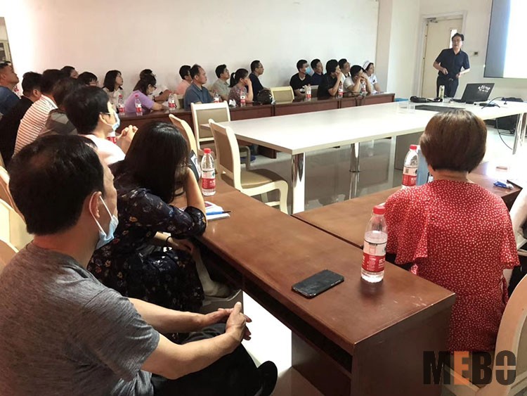 风险久久久久久亚洲精品影院