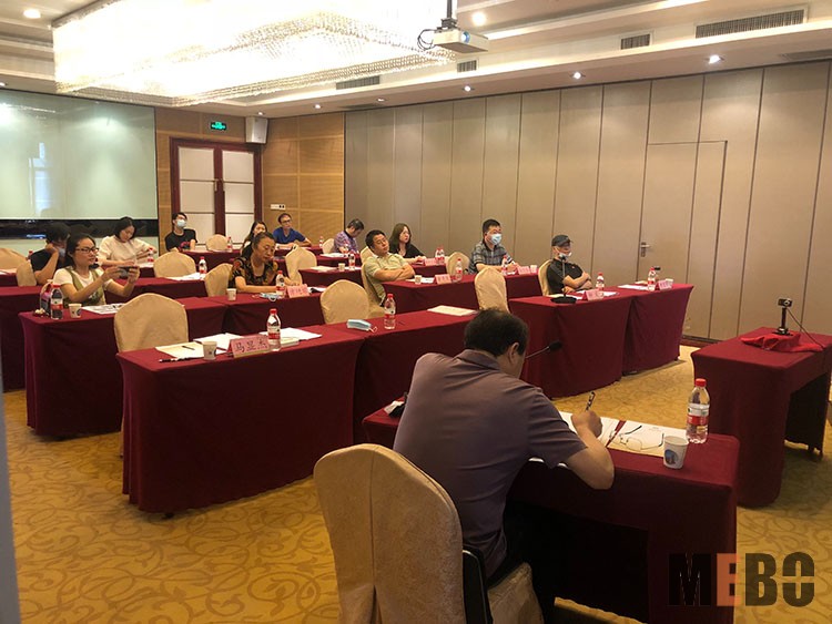 风险久久久久久亚洲精品影院