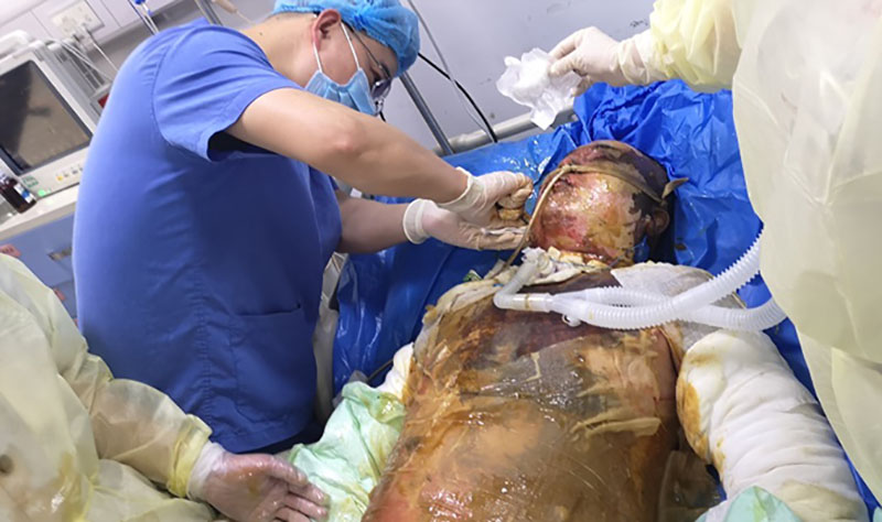 风险久久久久久亚洲精品影院