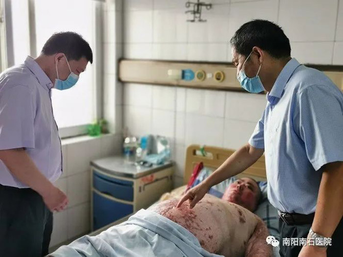 风险久久久久久亚洲精品影院