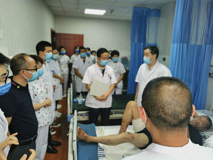 风险久久久久久亚洲精品影院