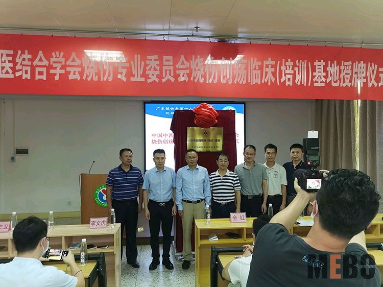 风险久久久久久亚洲精品影院