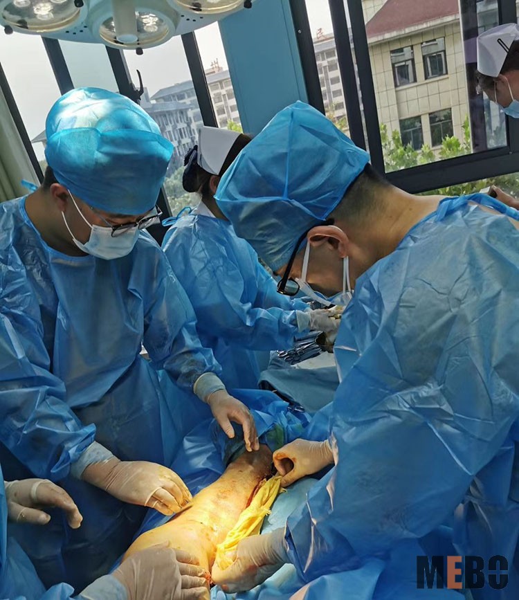 风险久久久久久亚洲精品影院