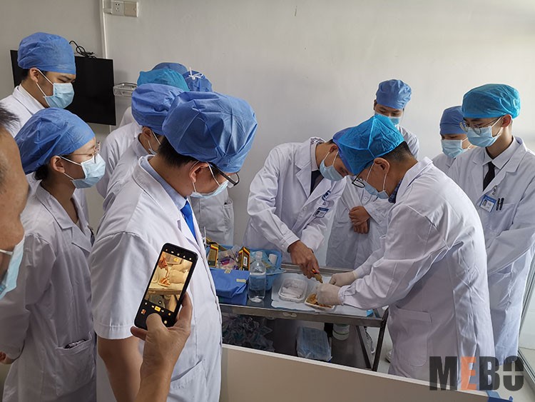 风险久久久久久亚洲精品影院