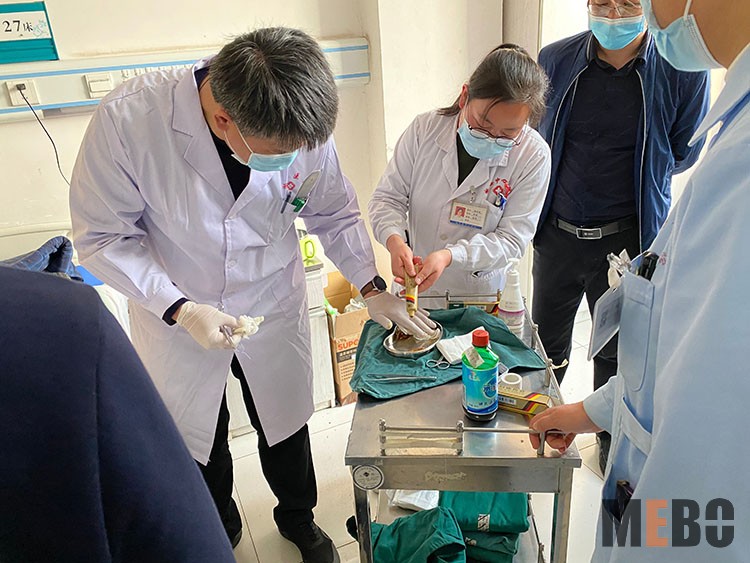 风险久久久久久亚洲精品影院