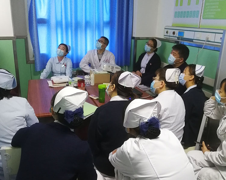 风险久久久久久亚洲精品影院