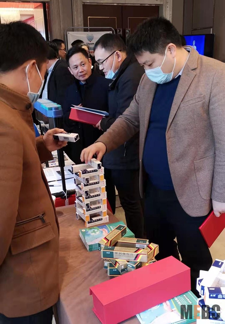 风险久久久久久亚洲精品影院