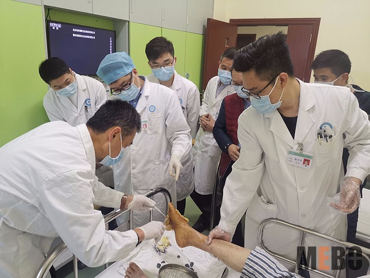 风险久久久久久亚洲精品影院