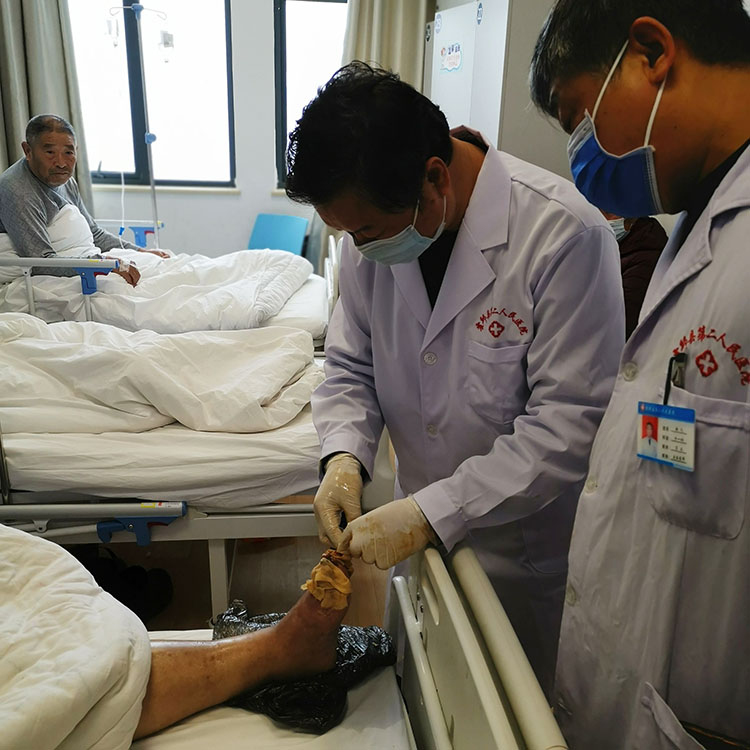 风险久久久久久亚洲精品影院