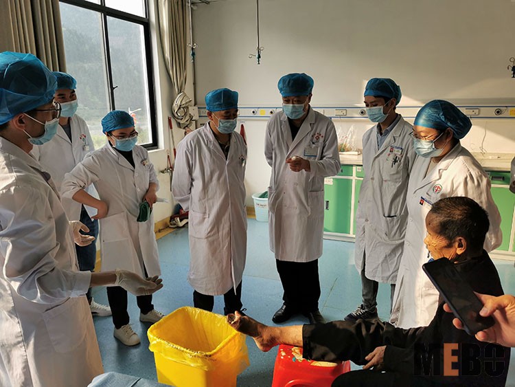 风险久久久久久亚洲精品影院