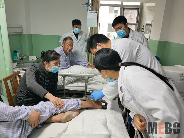 风险久久久久久亚洲精品影院