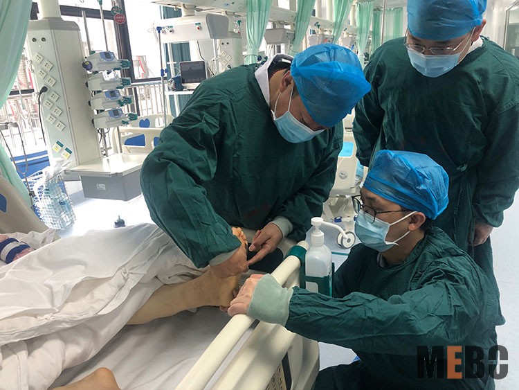 风险久久久久久亚洲精品影院