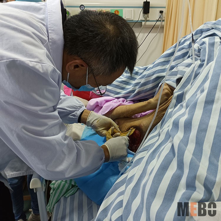 风险久久久久久亚洲精品影院