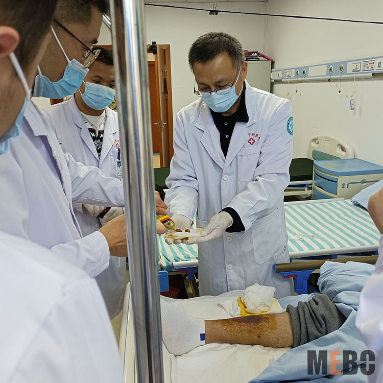 风险久久久久久亚洲精品影院