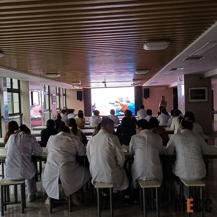 风险久久久久久亚洲精品影院