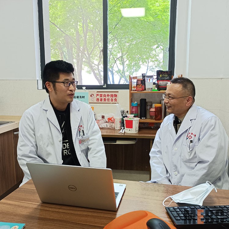 风险久久久久久亚洲精品影院