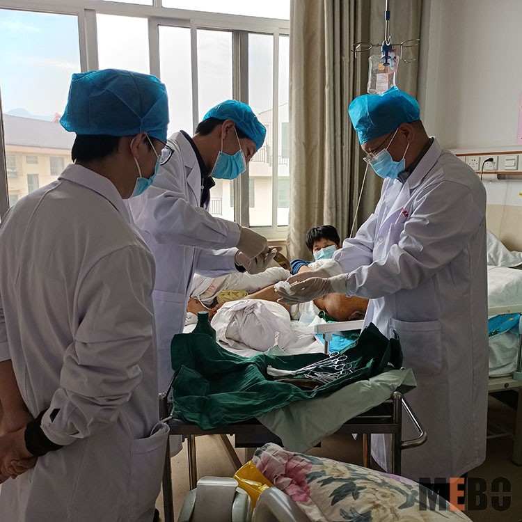 风险久久久久久亚洲精品影院