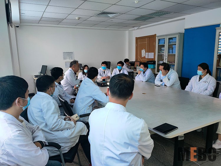 风险久久久久久亚洲精品影院