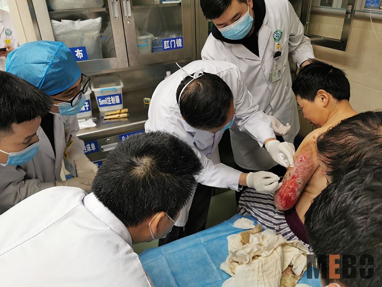 风险久久久久久亚洲精品影院