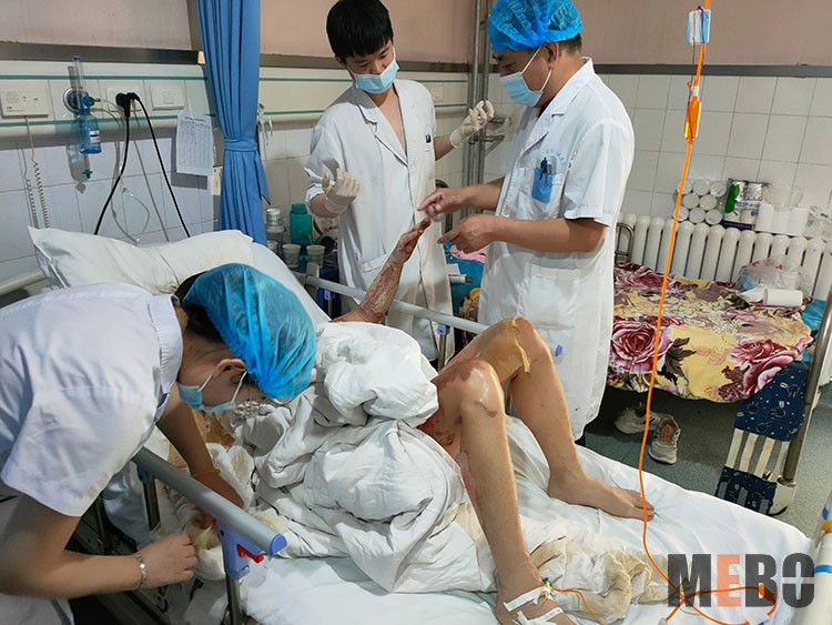 风险久久久久久亚洲精品影院