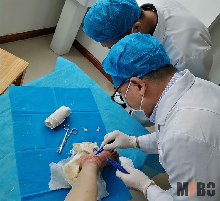 风险久久久久久亚洲精品影院