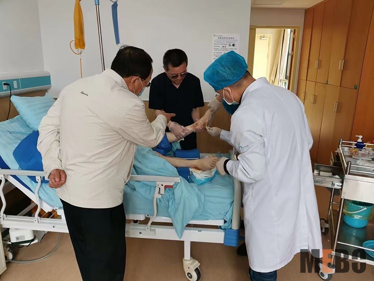 风险久久久久久亚洲精品影院