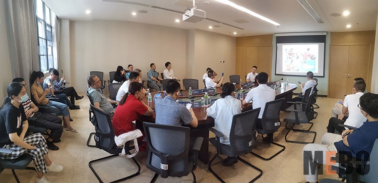 风险久久久久久亚洲精品影院