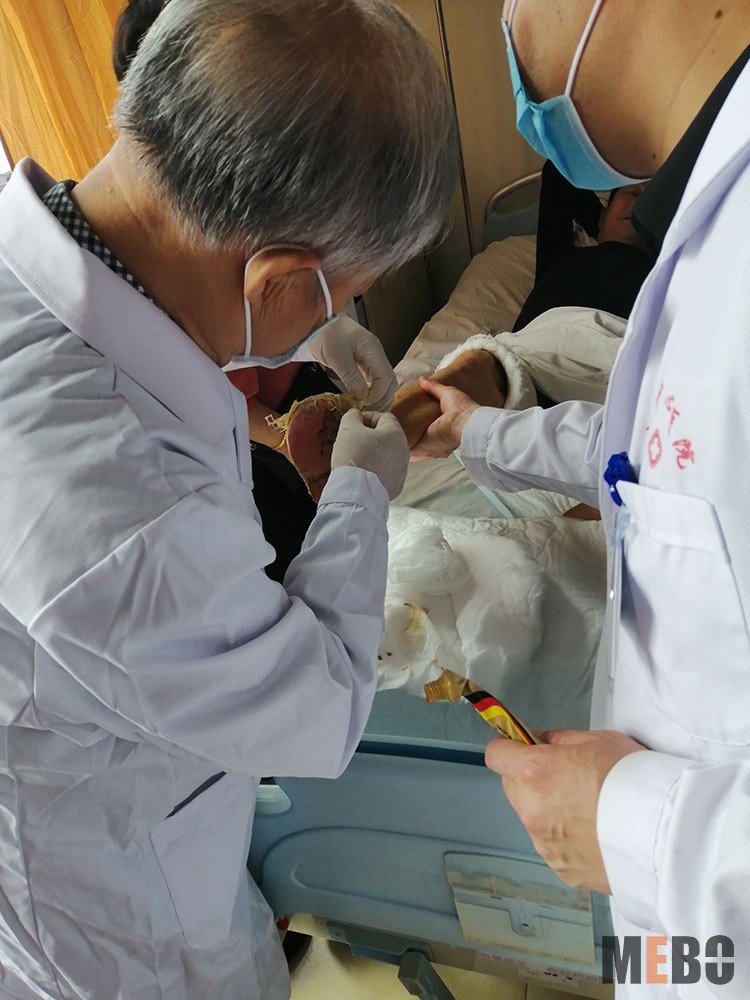 风险久久久久久亚洲精品影院