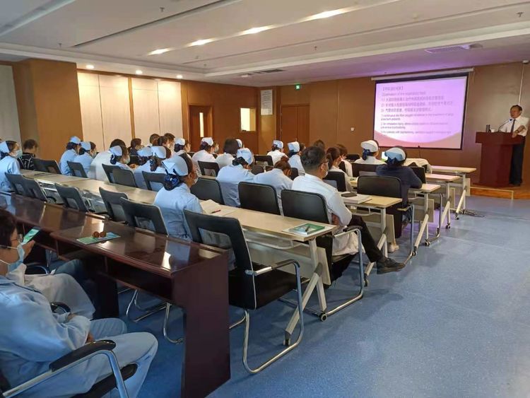 风险久久久久久亚洲精品影院