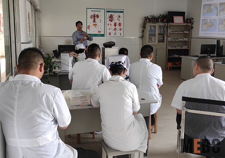 风险久久久久久亚洲精品影院