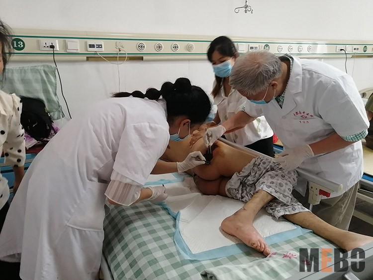 风险久久久久久亚洲精品影院