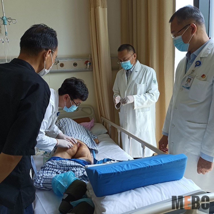 风险久久久久久亚洲精品影院