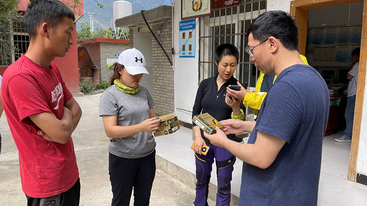 风险久久久久久亚洲精品影院